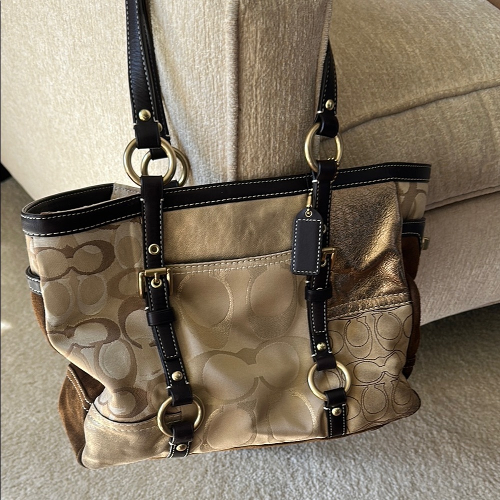Coach Gold and Brown Shoulder Bag with Elegant Design